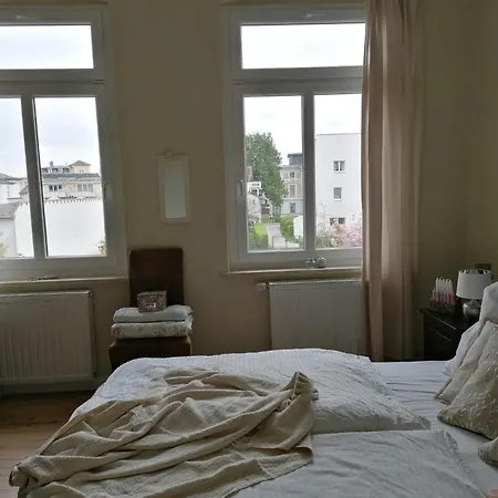 Flora Apartment *