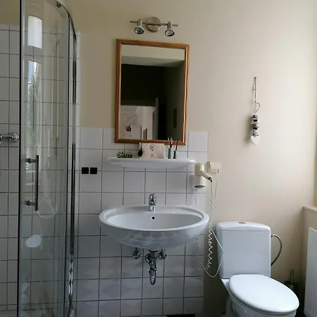 Flora Apartment *